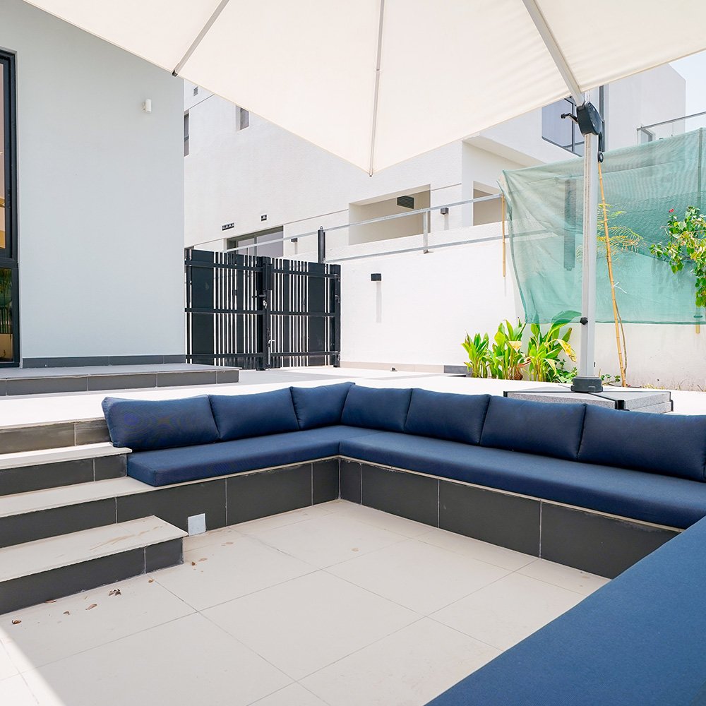 FOR SALE | Ready 5BR Custom Villa – Al Furjan West