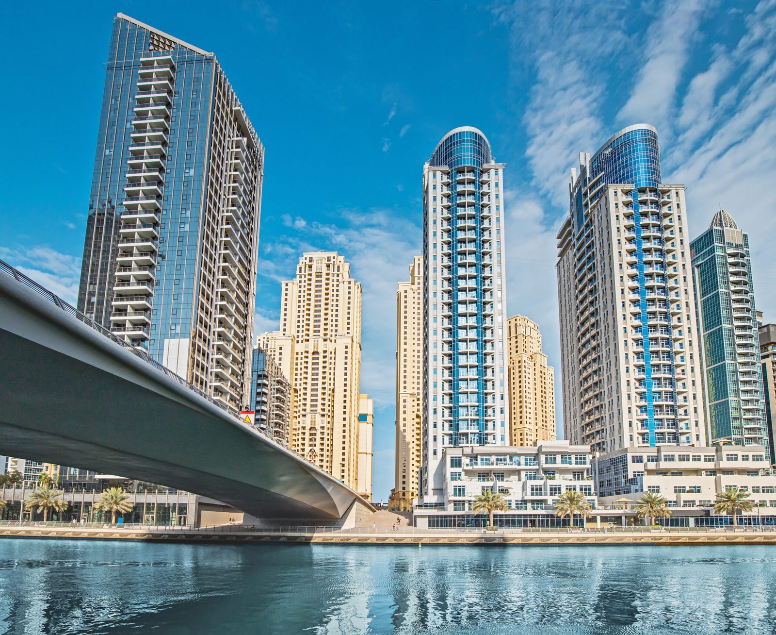 Make Seamless Investment in Dubai Real Estate